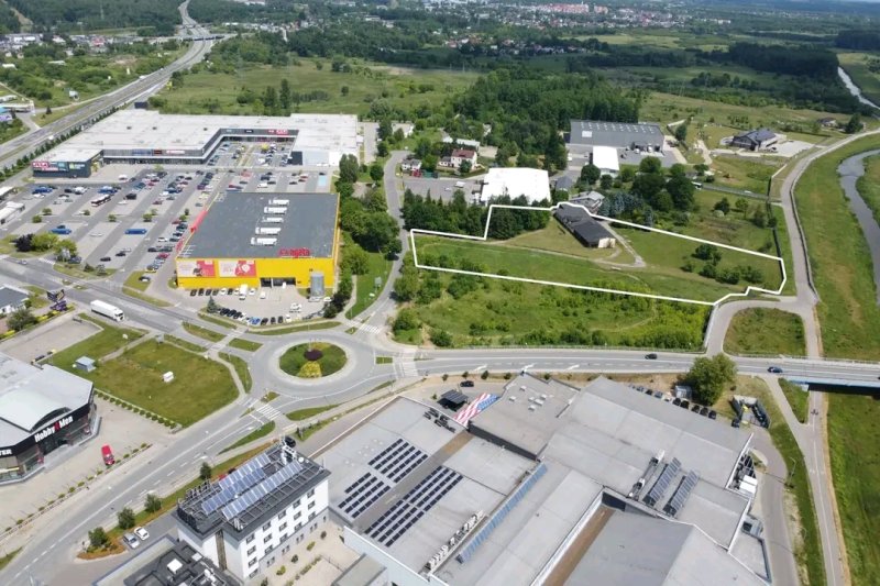 Działka inwestycyjna - 01 Działka inwestycyjna - 01