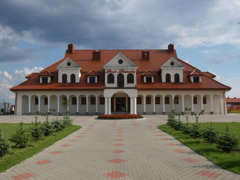 Sprzedam udziały w spółce z o.o. jest nieruchomość - 01 Sprzedam udziały w spółce z o.o. jest nieruchomość - 01