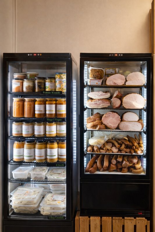 Sieć sklepów spożywczych ze zdrową żywnością - 04 Sieć sklepów spożywczych ze zdrową żywnością - 04