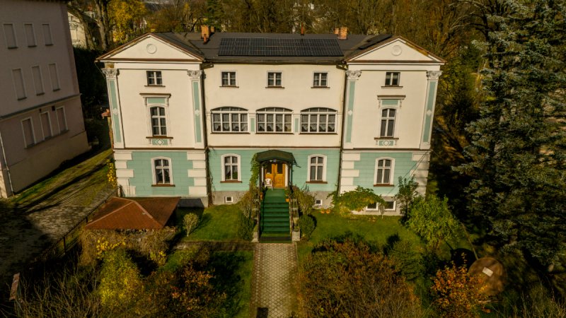 Prosperujący pensjonat na sprzedaż