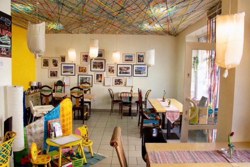 Odstąpię lokal gastronomiczny w Poznaniu