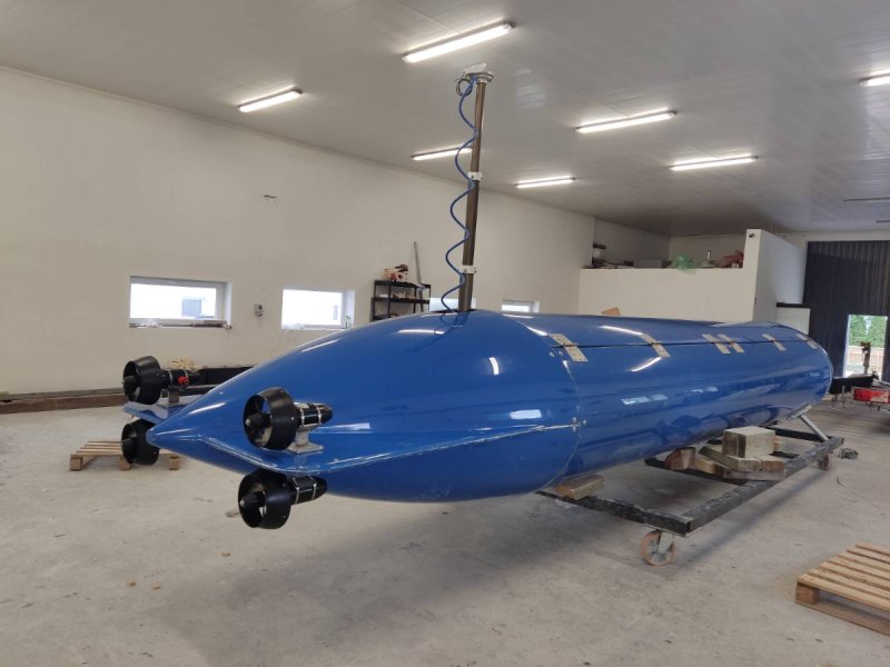 Dron podwodny 9m - 04